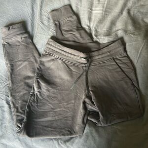 Lululemon sweatpants
